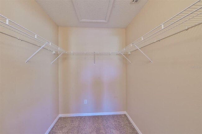 Building Photo - 9805 Carlsdale Dr