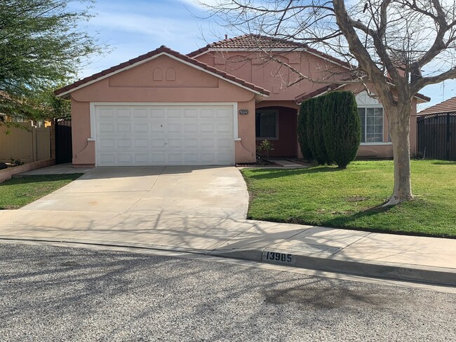 Primary Photo - 13985 Ivy Ave