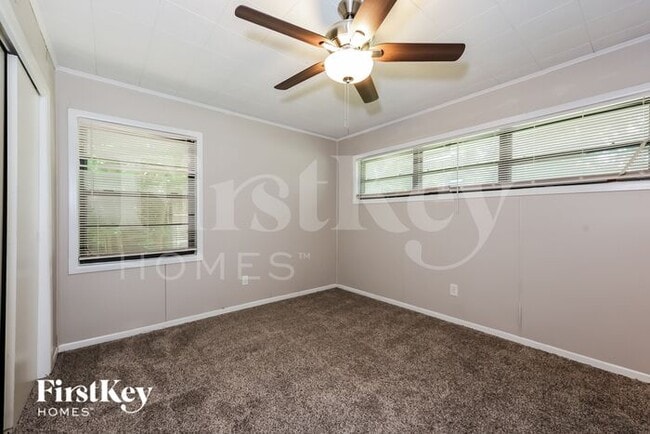 Building Photo - 1805 Dorothy Dr