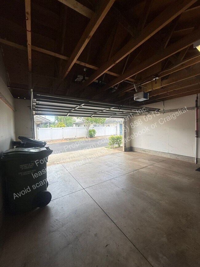 Building Photo - 91-1041-1041 Kaileolea Dr