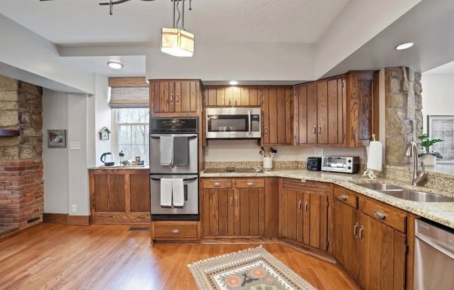 Building Photo - 1444 Blue Jay Rd