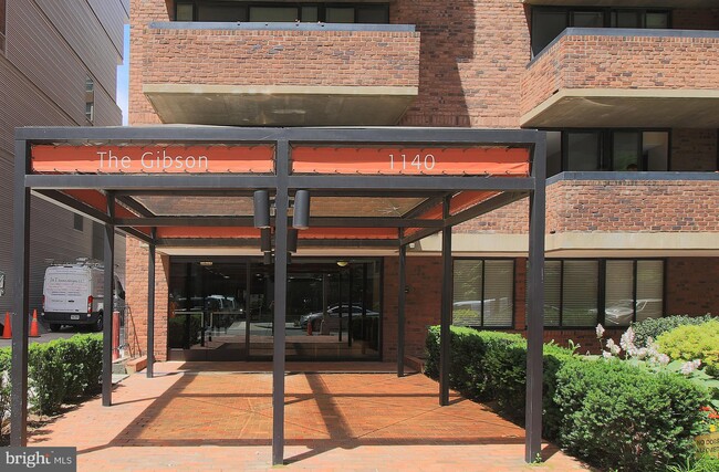 Building Photo - 1140 23rd Street NW Unit 105