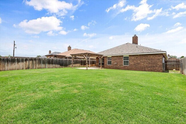 Building Photo - 6906 90th St