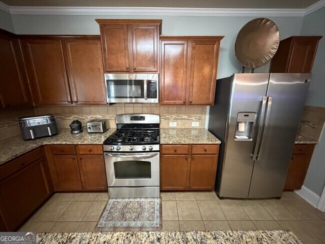 Building Photo - 1684 Lancaster Creek Cir SW