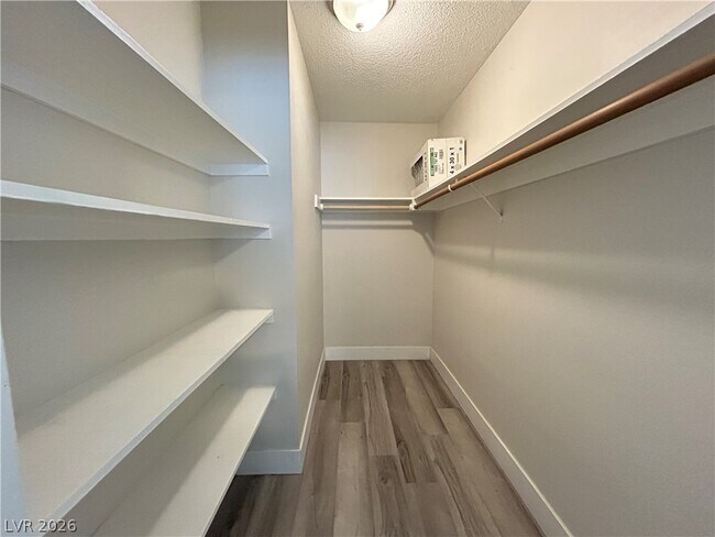 Building Photo - 1734 Sombrero Dr