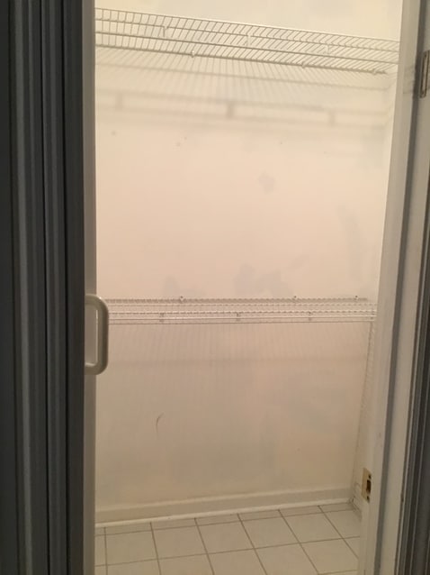 Building Photo - 907 Canyon Ct