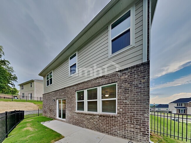 Building Photo - 238 Marin Dr