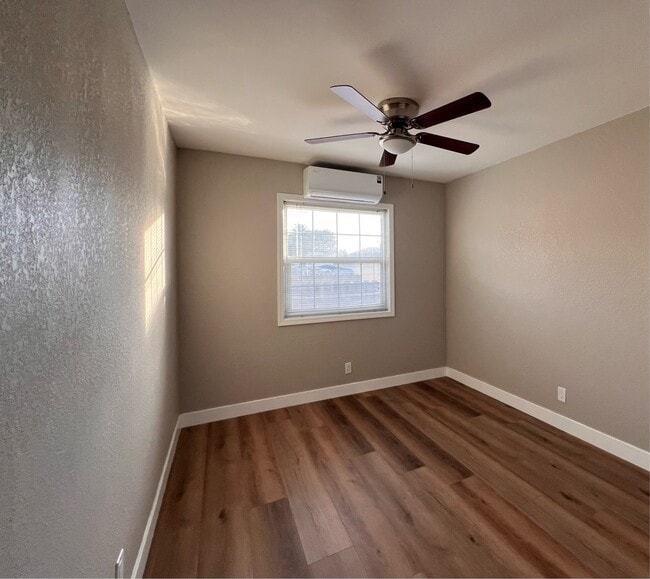 Building Photo - 14335 Norwalk Blvd