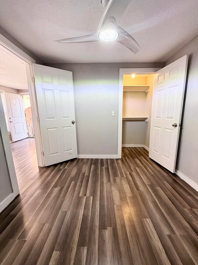 Building Photo - 2109 22nd St