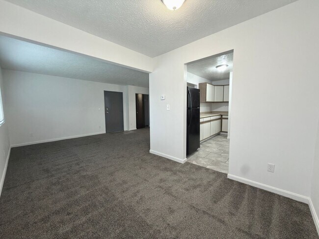 Building Photo - 2740-2742 Jessup Rd