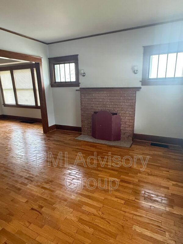 Building Photo - 1717 SW 15th St