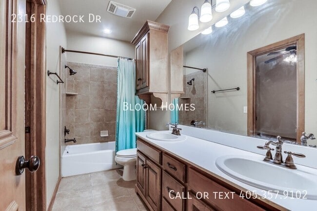 Building Photo - 2316 Redrock Dr