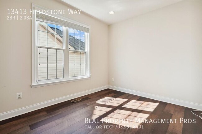 Building Photo - 13413 Fieldstone Way