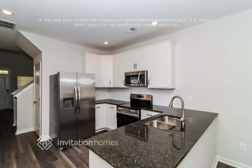 Building Photo - 1807 Commerce Dr