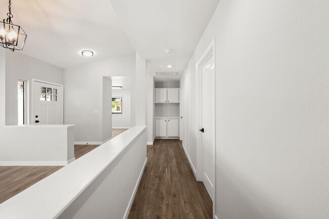 Building Photo - COMING SOON - Beautiful Highland Home