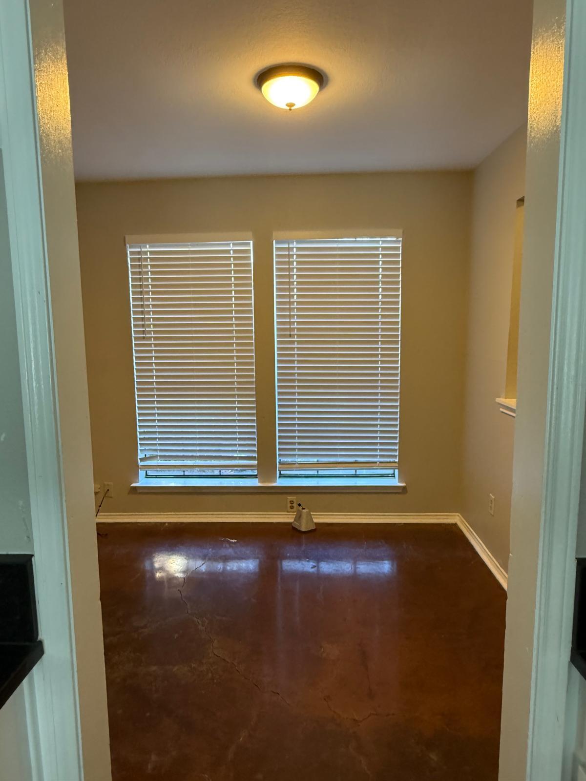 Building Photo - 213 Shrum Ct