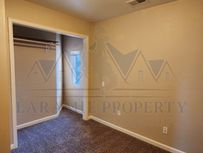 Building Photo - 1256 N 6th St