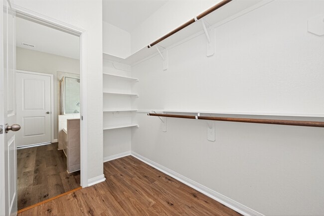 Building Photo - 3548 Cannon Dr