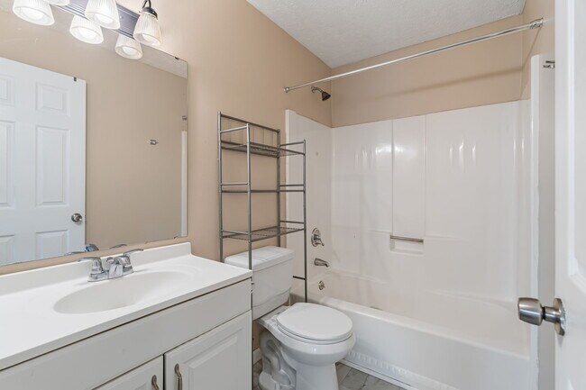 Building Photo - 4801 Cannon Ridge Dr