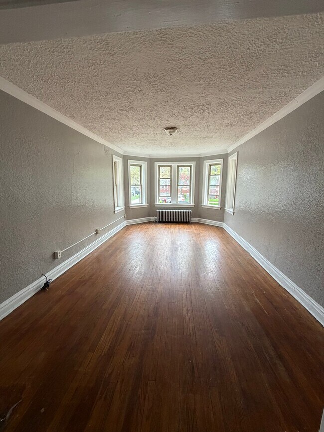 Building Photo - 6559 S Mozart St