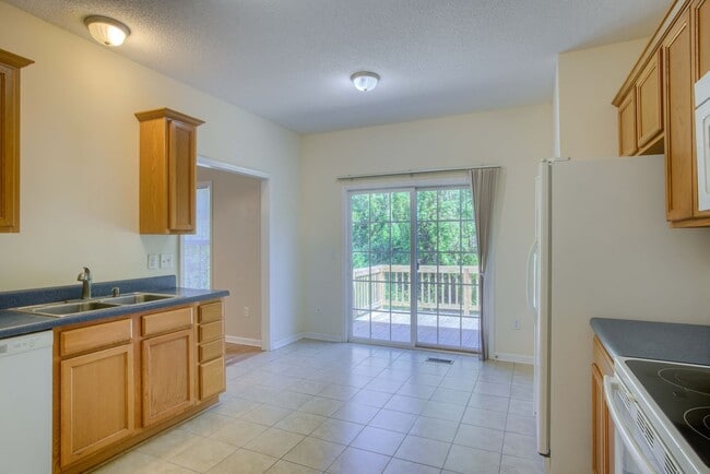 Building Photo - 607 Riva Ridge Rd