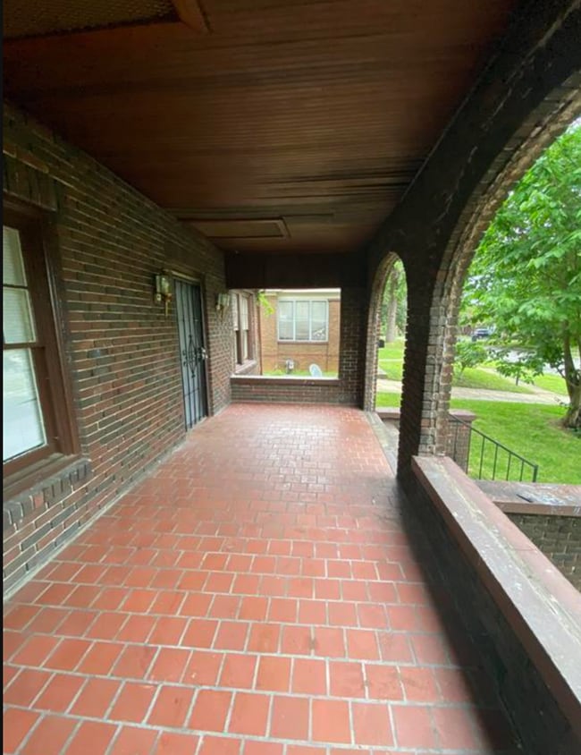 Building Photo - NOW AVAILABLE!!