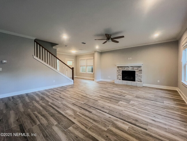 Building Photo - 4325 Appleton Ave