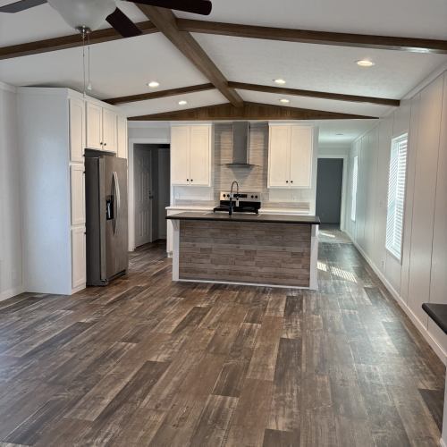 Building Photo - 235 Sycamore Loop