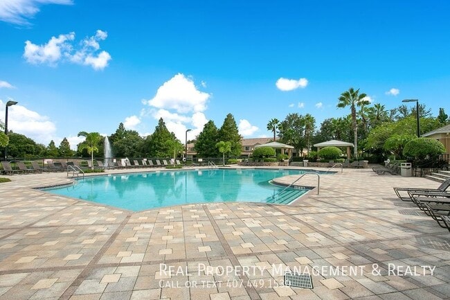 Building Photo - 3 BR / 2 BA Condo In Stonebridge Commons