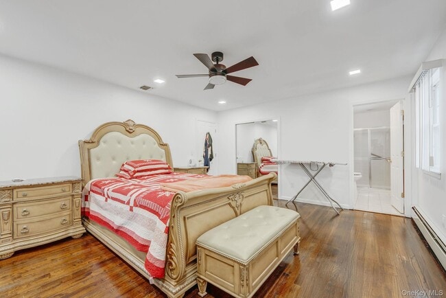 Building Photo - 475 Old Country Rd