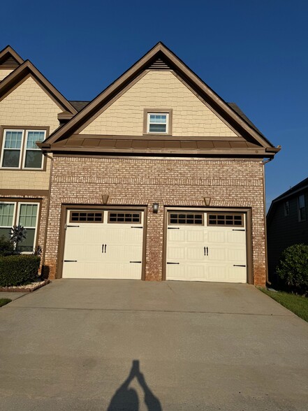 Building Photo - 60 Chesapeake Chase
