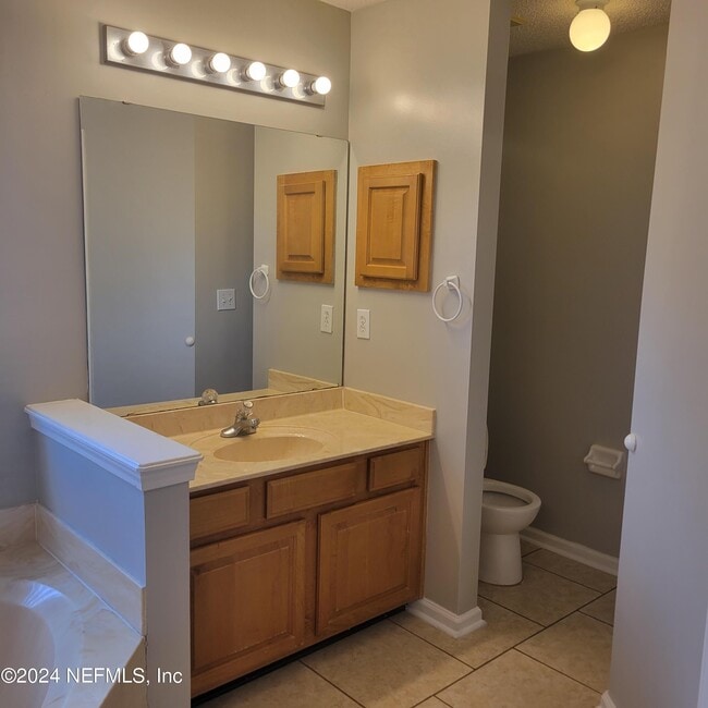 Building Photo - 12359 Wavyleaf Ct