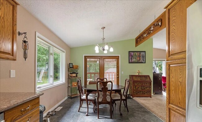 Building Photo - 4040 N Bull Moose Dr