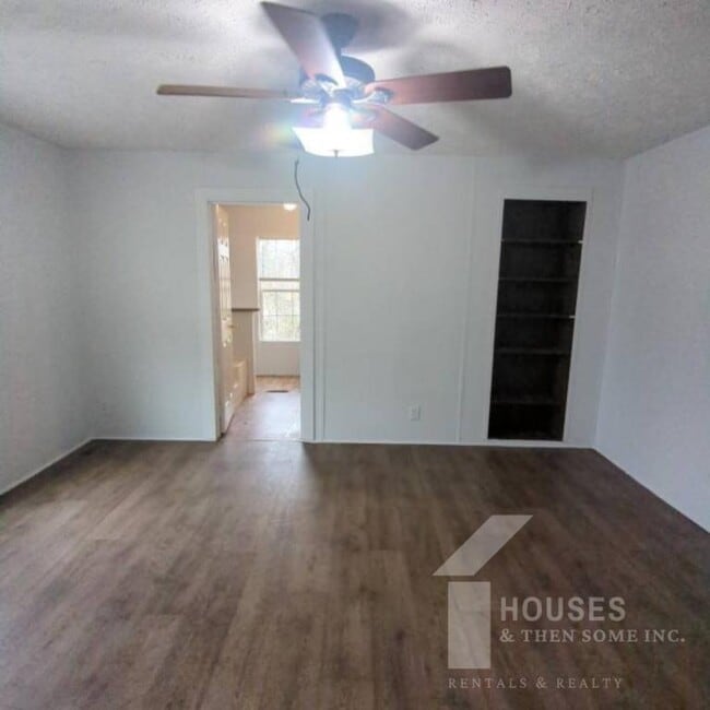 Building Photo - 8121 3rd St