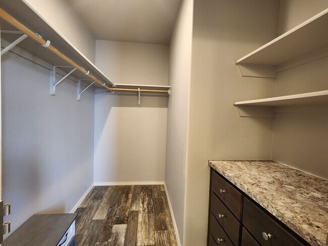 Building Photo - Fully Furnished Manufactured Home in Dayton NV