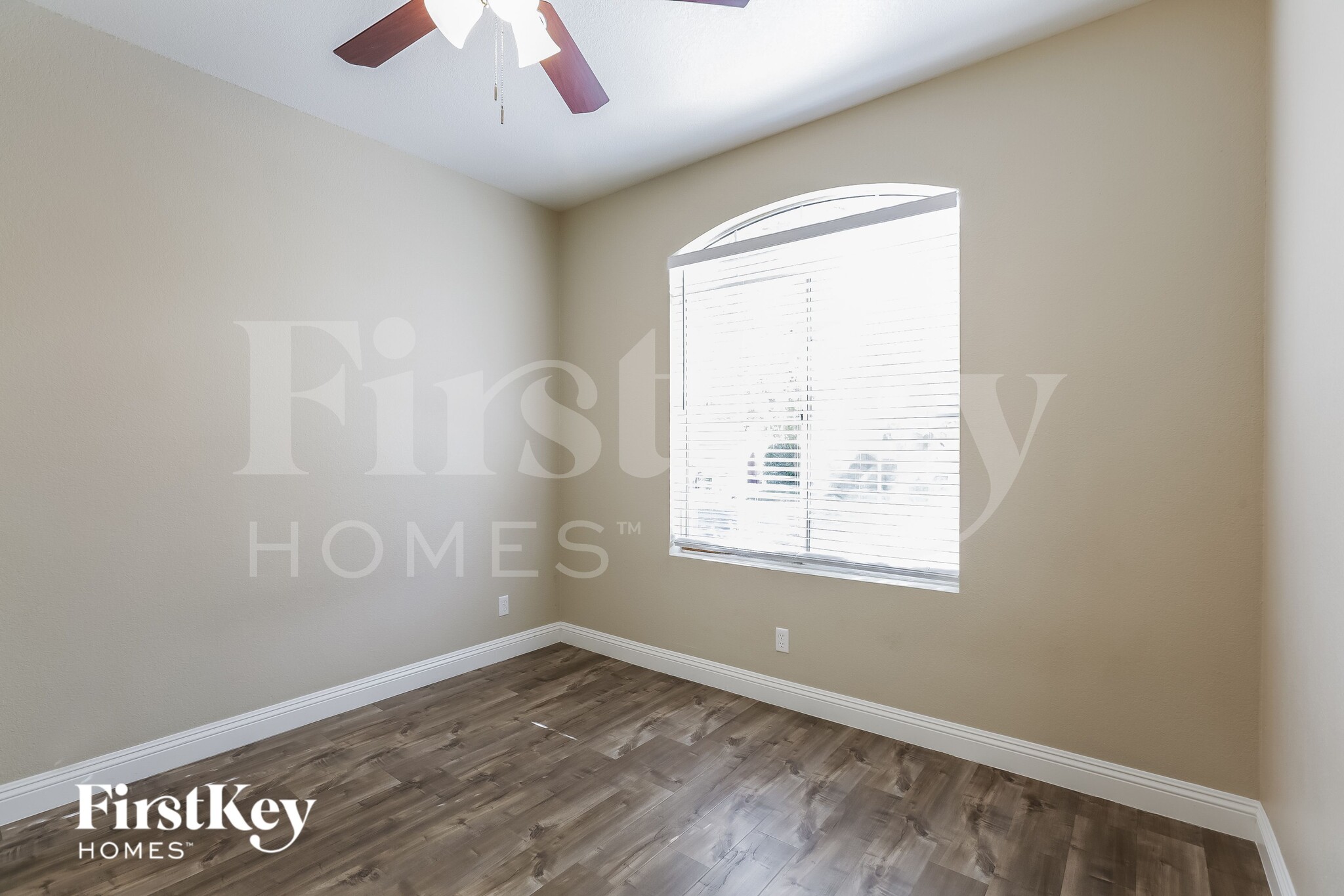 Building Photo - 9416 Sierra Summit Ave