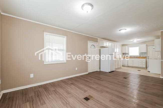 Building Photo - 119 Martin Rd