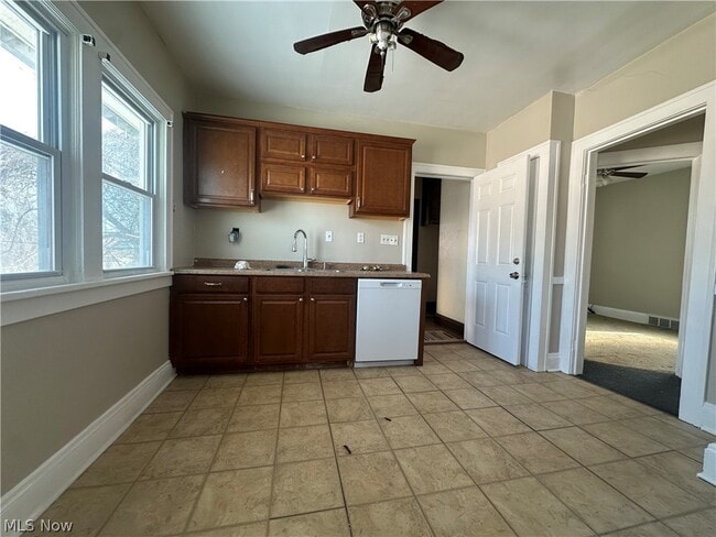 Building Photo - 485 E 149th St