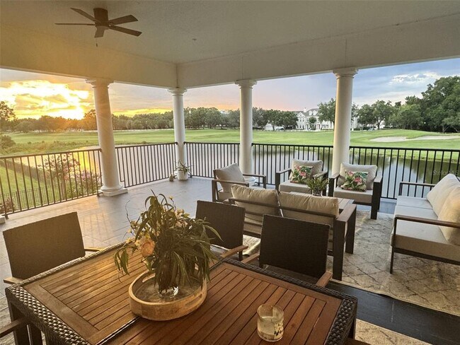 Building Photo - 307 Acadia Ln