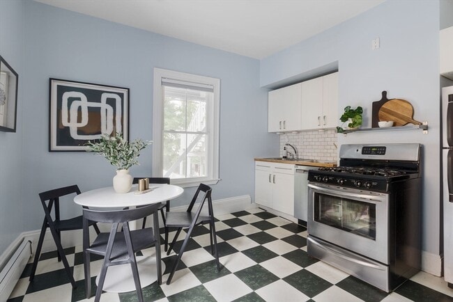 Building Photo - 19 Fairmont Ave