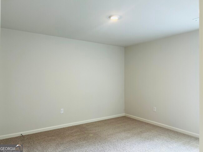 Building Photo - 112 Glenrise Dr