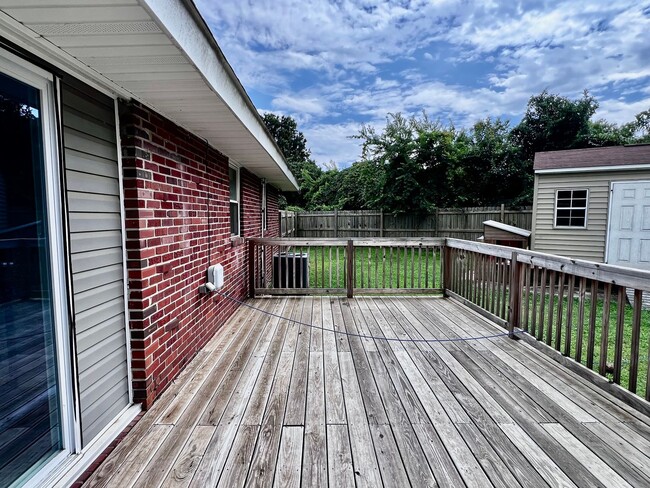 Building Photo - Charming 4 Bedroom home in Norfolk