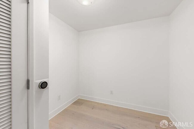 Building Photo - 50 Lansing St