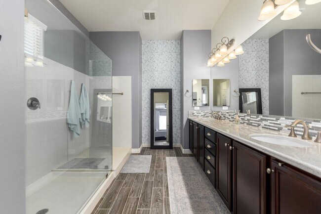 Building Photo - 26814 N 100th Ln