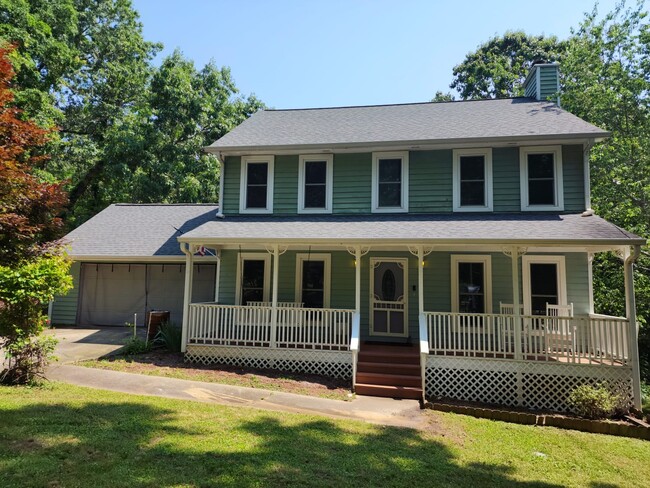 Building Photo - 5564 Dorsett Shoals Rd