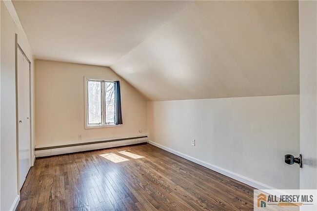 Building Photo - 81 Coakley St