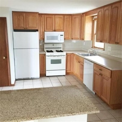 Building Photo - 41 Loomis St