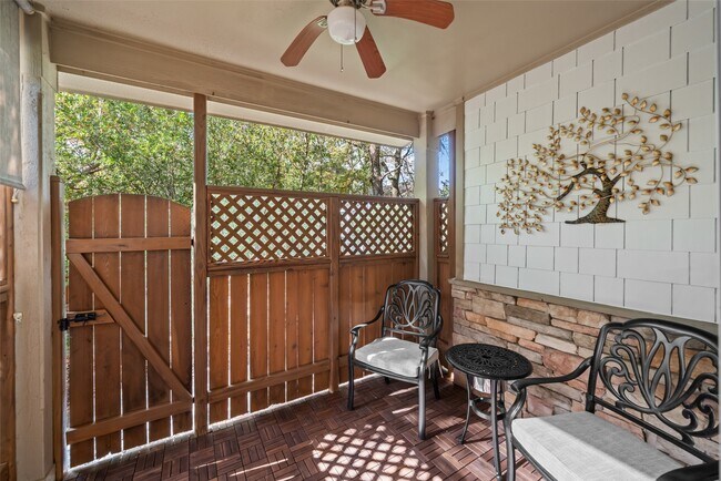 Building Photo - 21 Stone Creek Pl