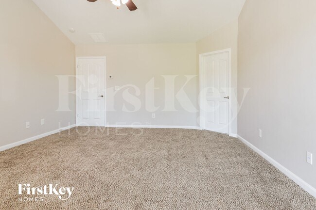 Building Photo - 259 Spinner Dr