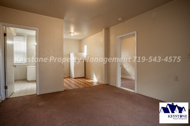 Building Photo - Ground Level, One Bedroom Apartment with A...